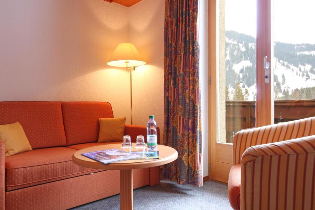 Bernerhof Swiss Quality Hotel Kandersteg Habitación foto